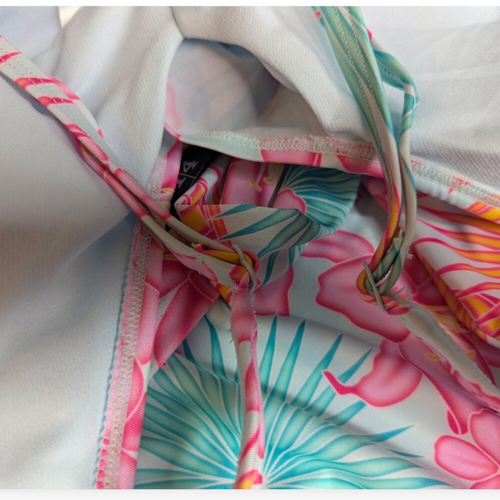 Member's Mark Tropical Floral Wrap One Piece Swimsuit Women's Size Medium NWT - Picture 11 of 13